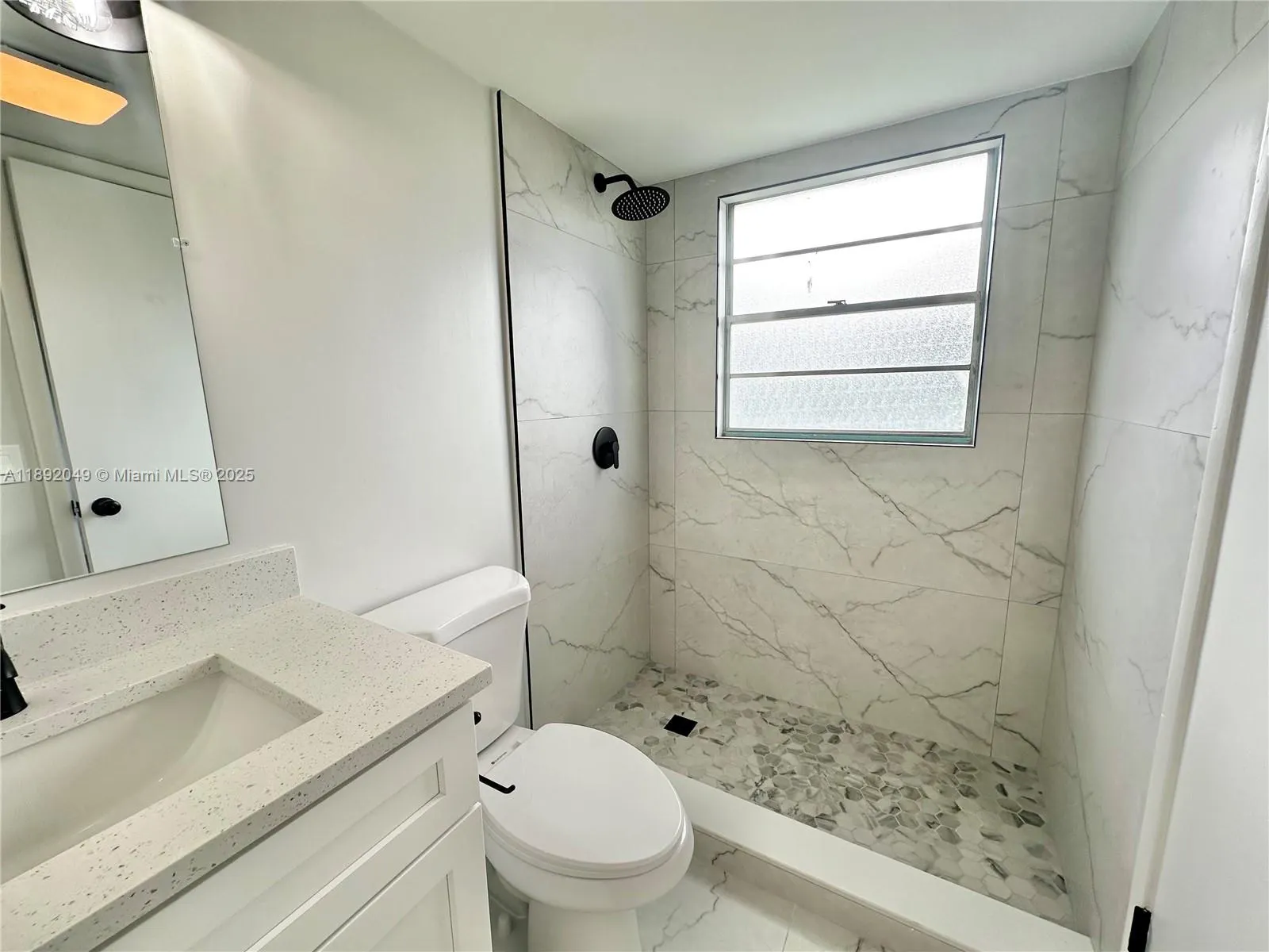 213 Oakridge  N, #213