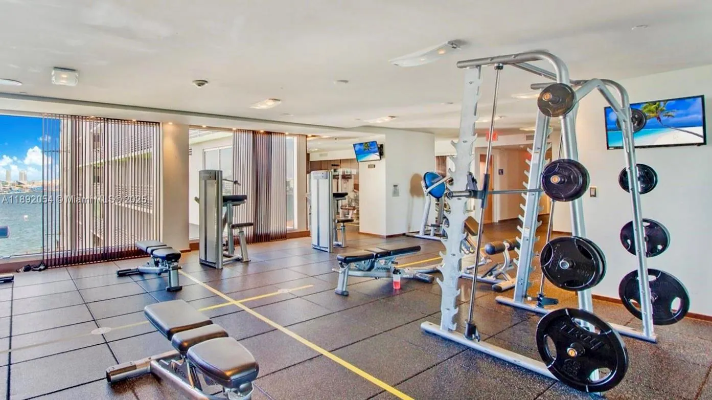 325 S Biscayne Blvd, #3917