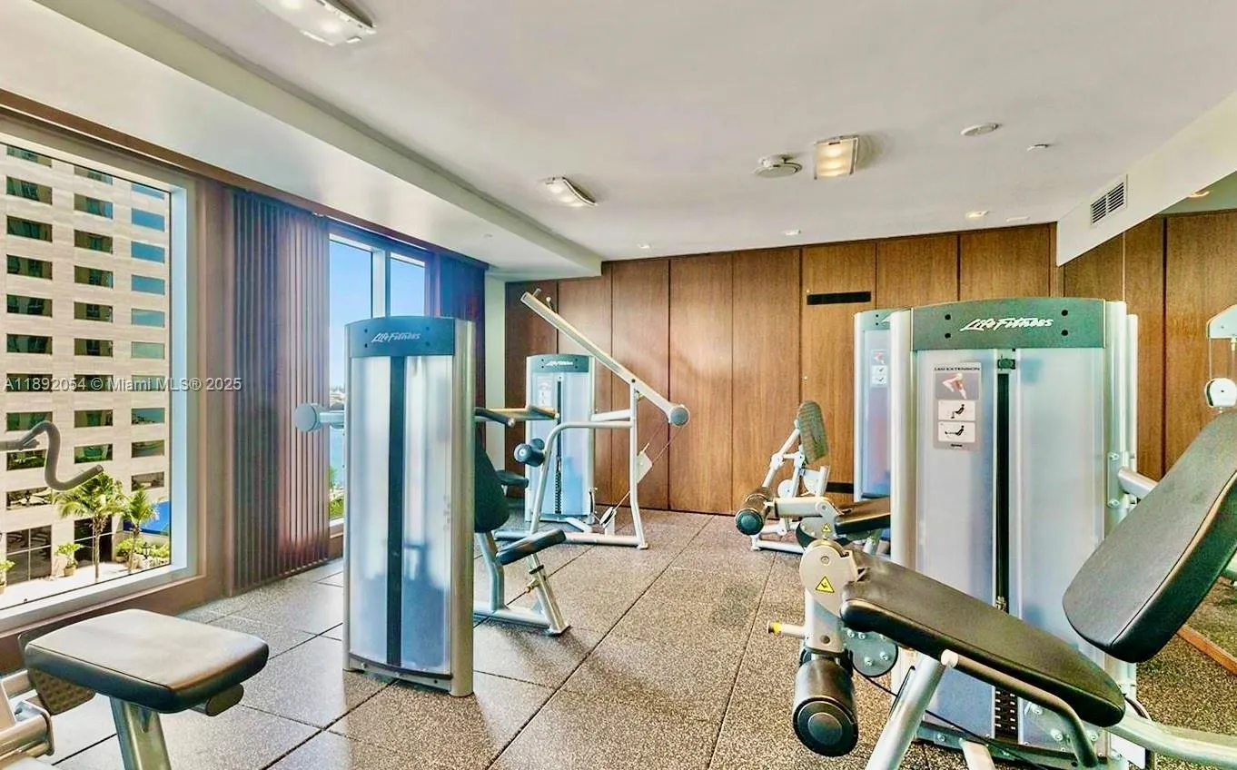 325 S Biscayne Blvd, #3917