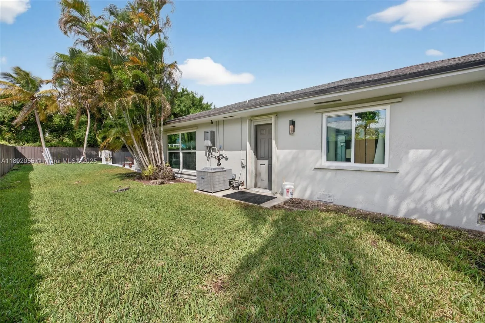 17500 SW 93rd Pl