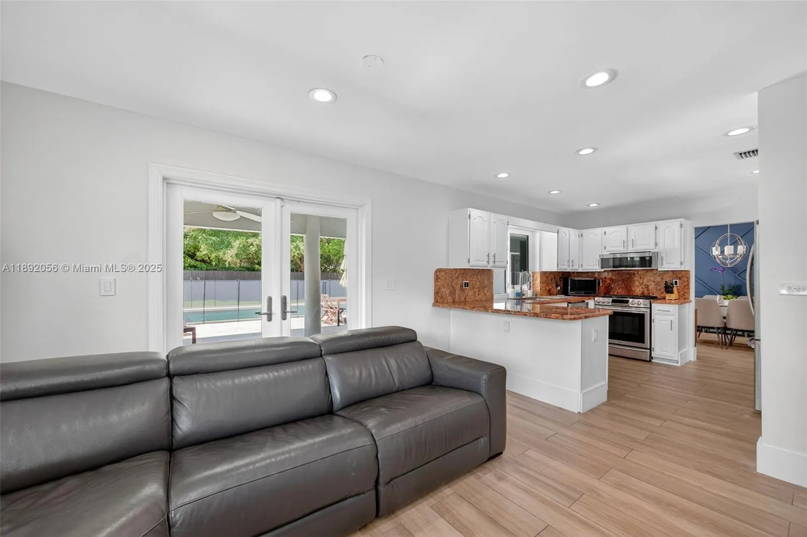 17500 SW 93rd Pl