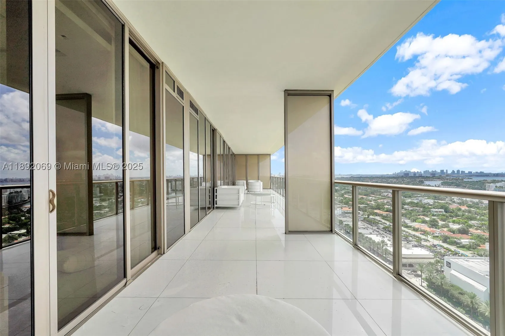 9701 Collins Ave #2103S