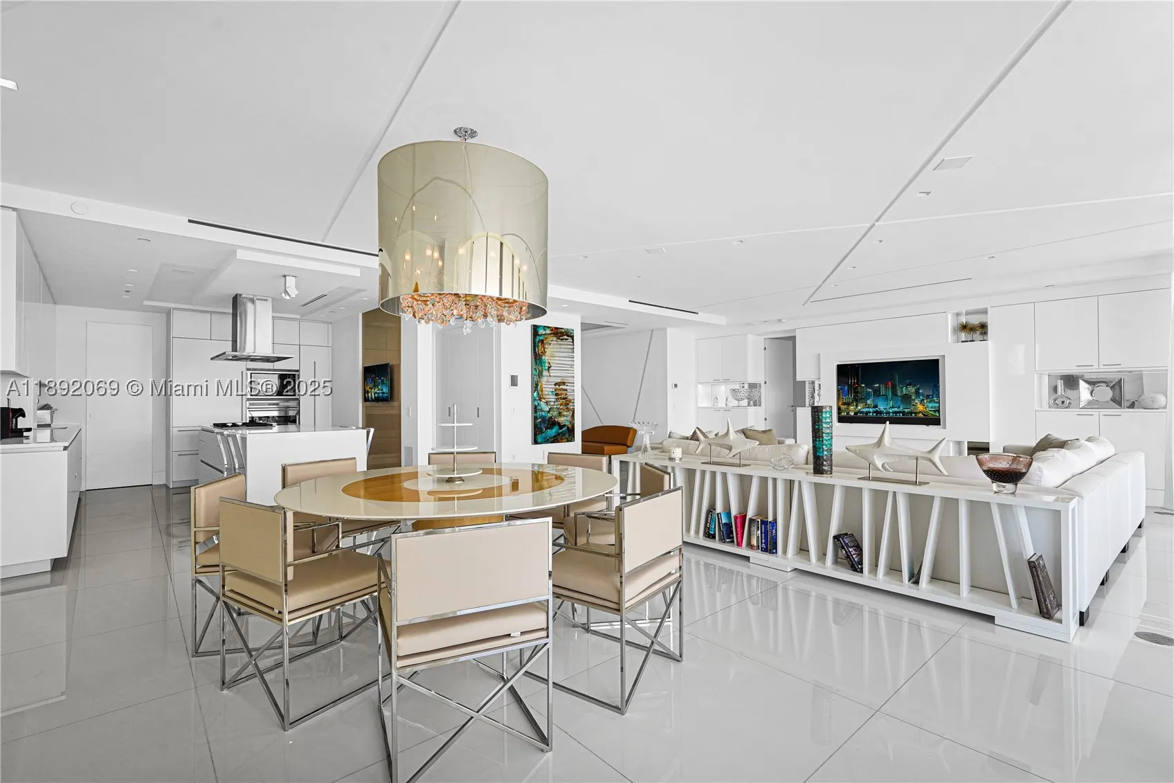 9701 Collins Ave #2103S