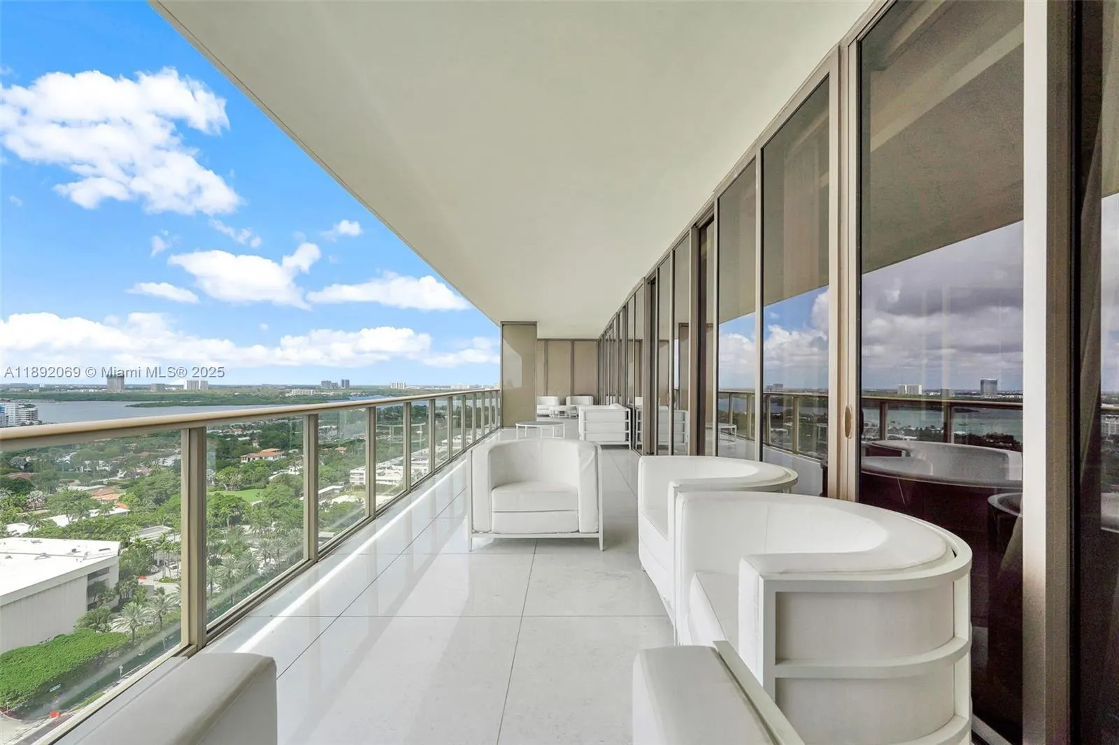9701 Collins Ave, #2103S