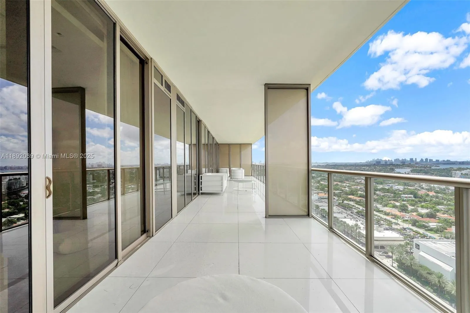 9701 Collins Ave, #2103S