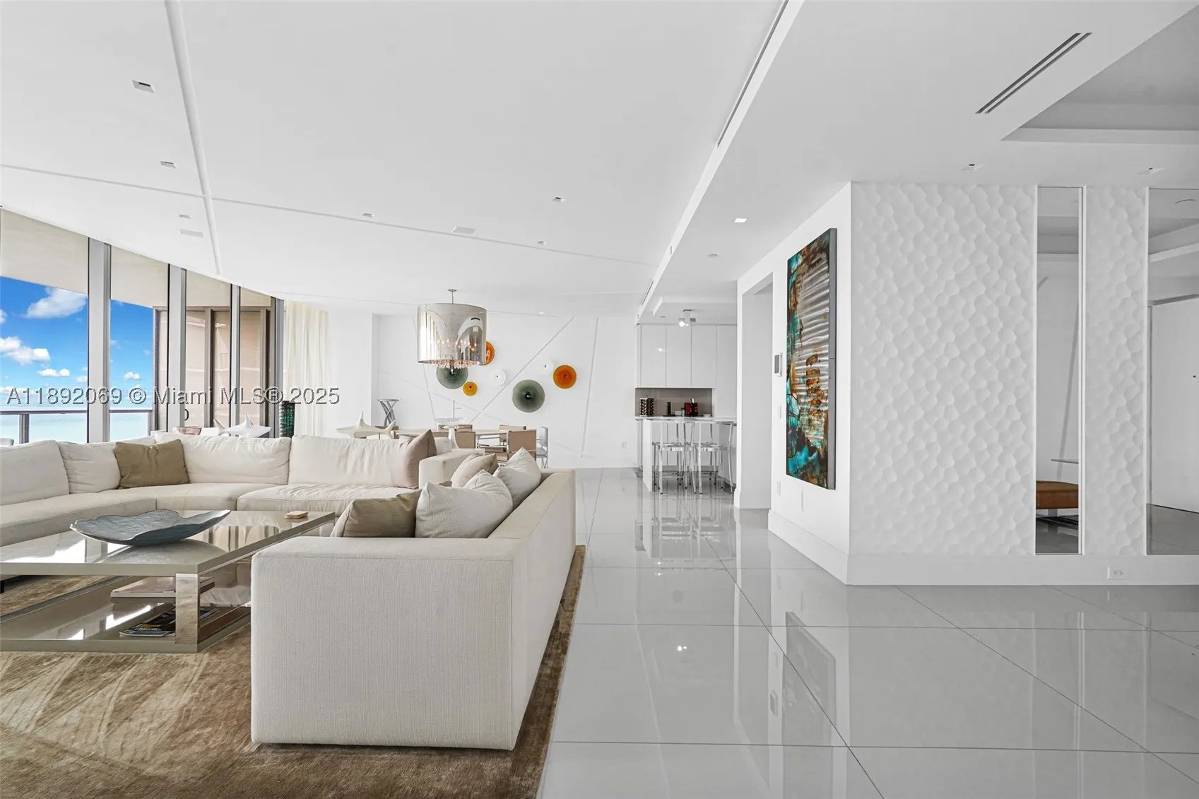 9701 Collins Ave #2103S