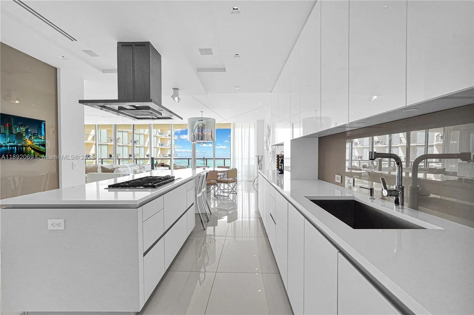 9701 Collins Ave, #2103S