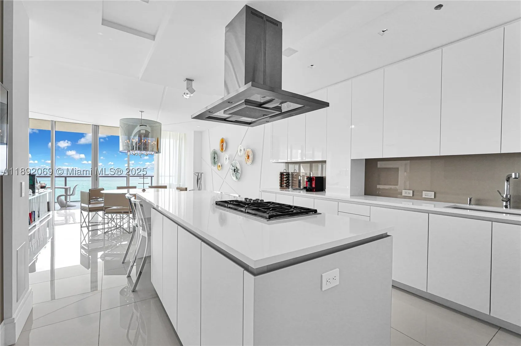 9701 Collins Ave #2103S