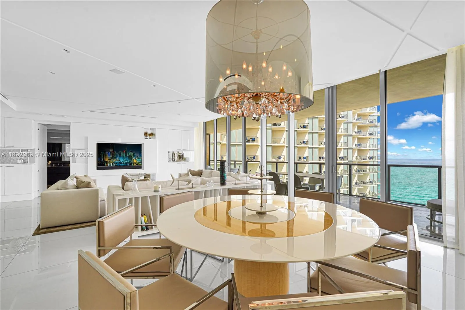 9701 Collins Ave, #2103S