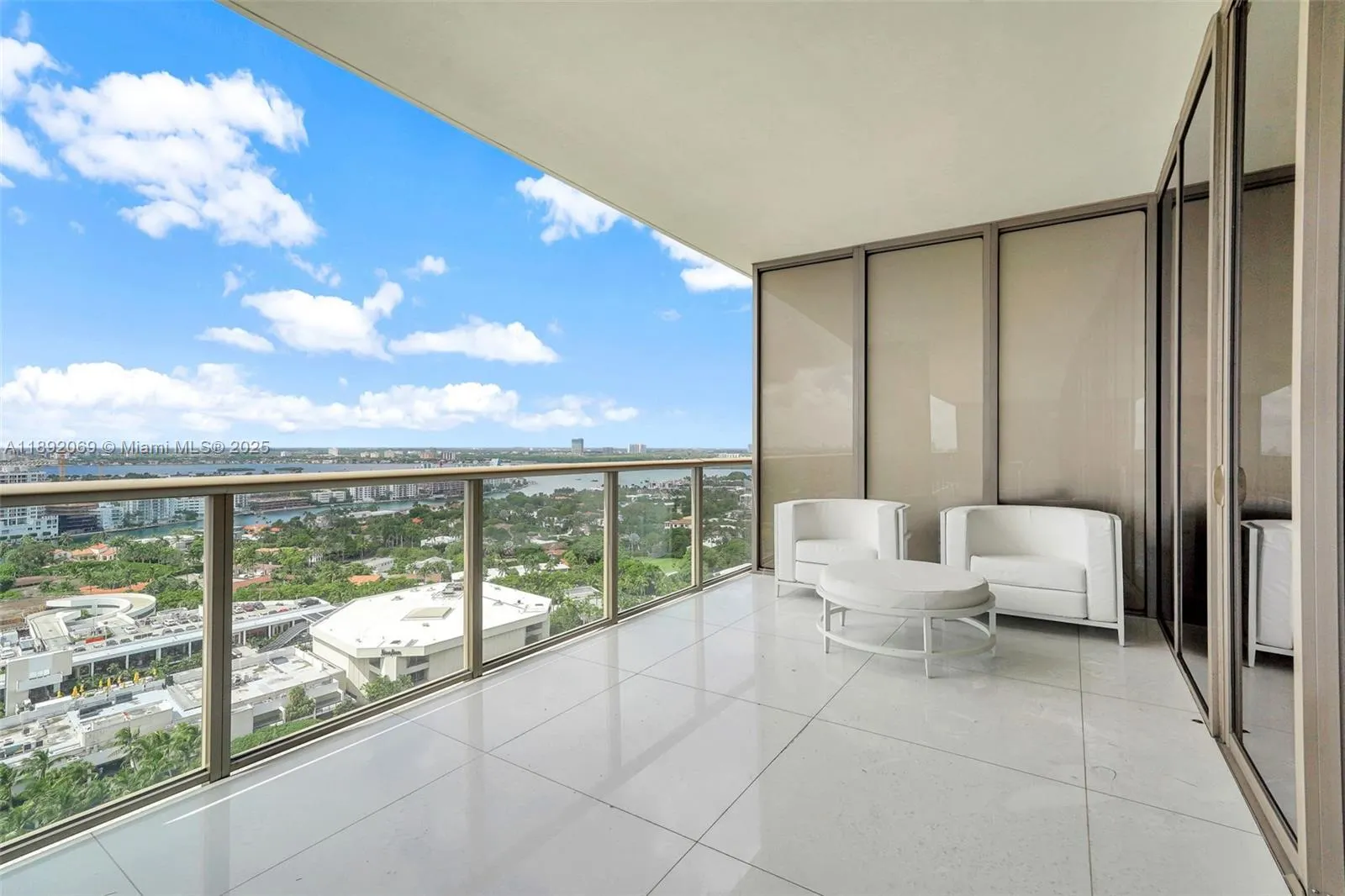 9701 Collins Ave, #2103S