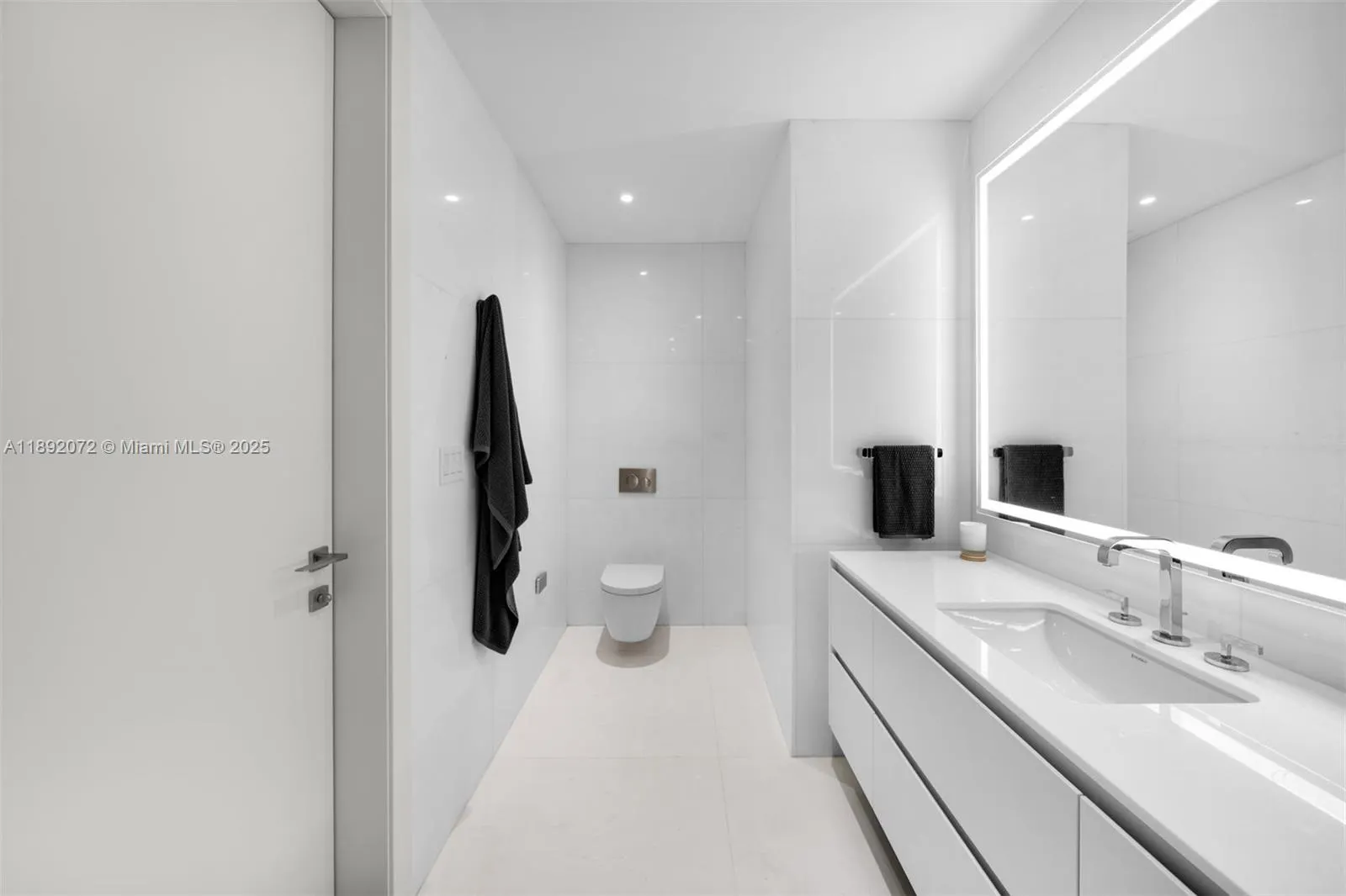 300 Biscayne Blvd Way, #1005