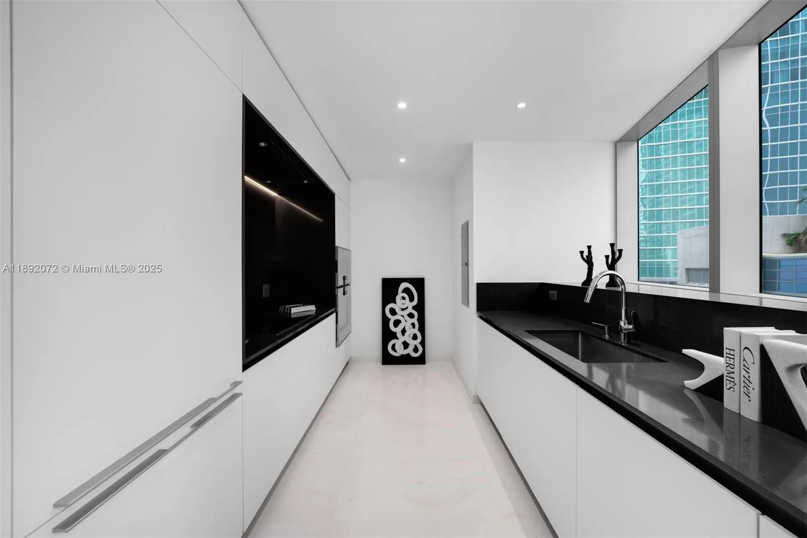 300 Biscayne Blvd Way, #1005