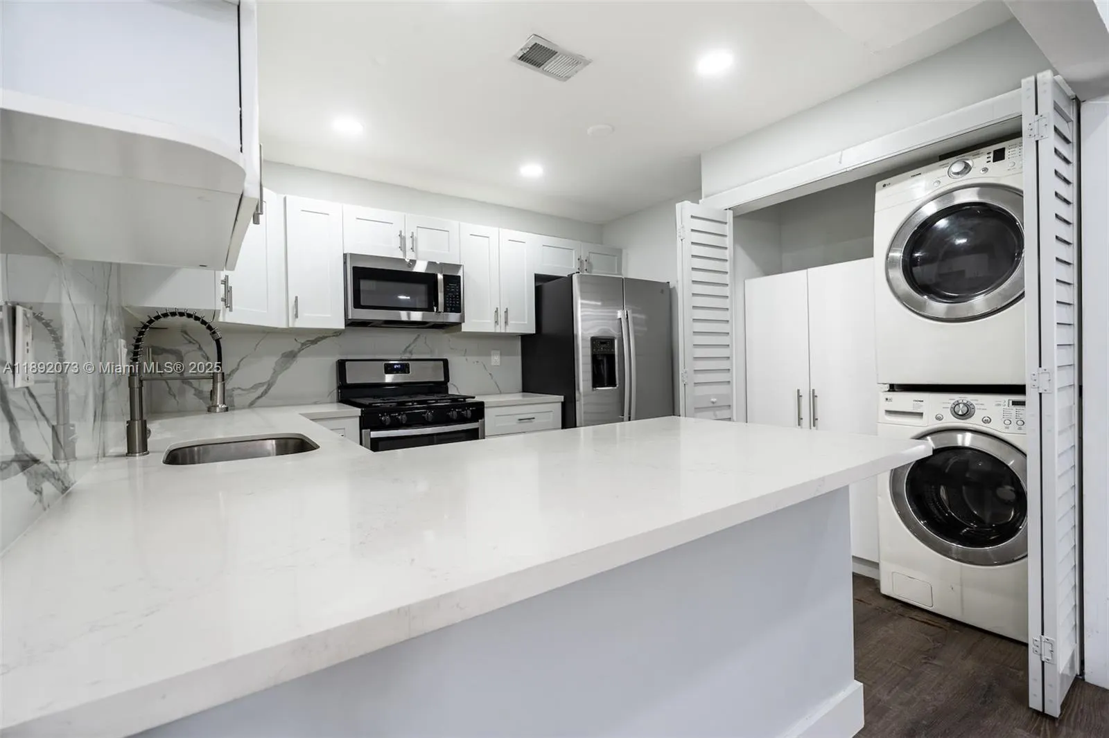 6211 SW 116th Pl, #C-22