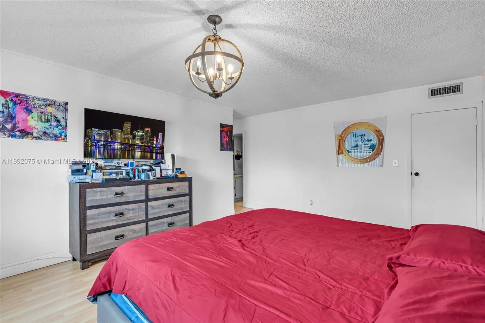 6100 S Falls Cir Dr, #410