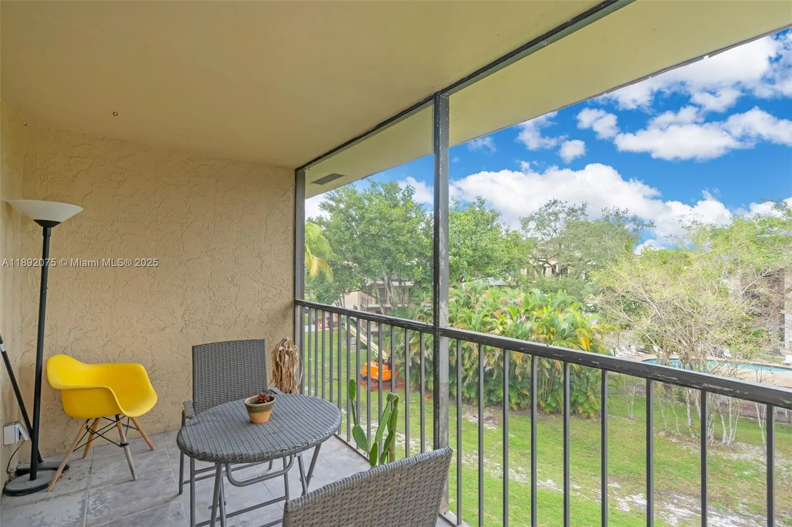 6100 S Falls Cir Dr, #410