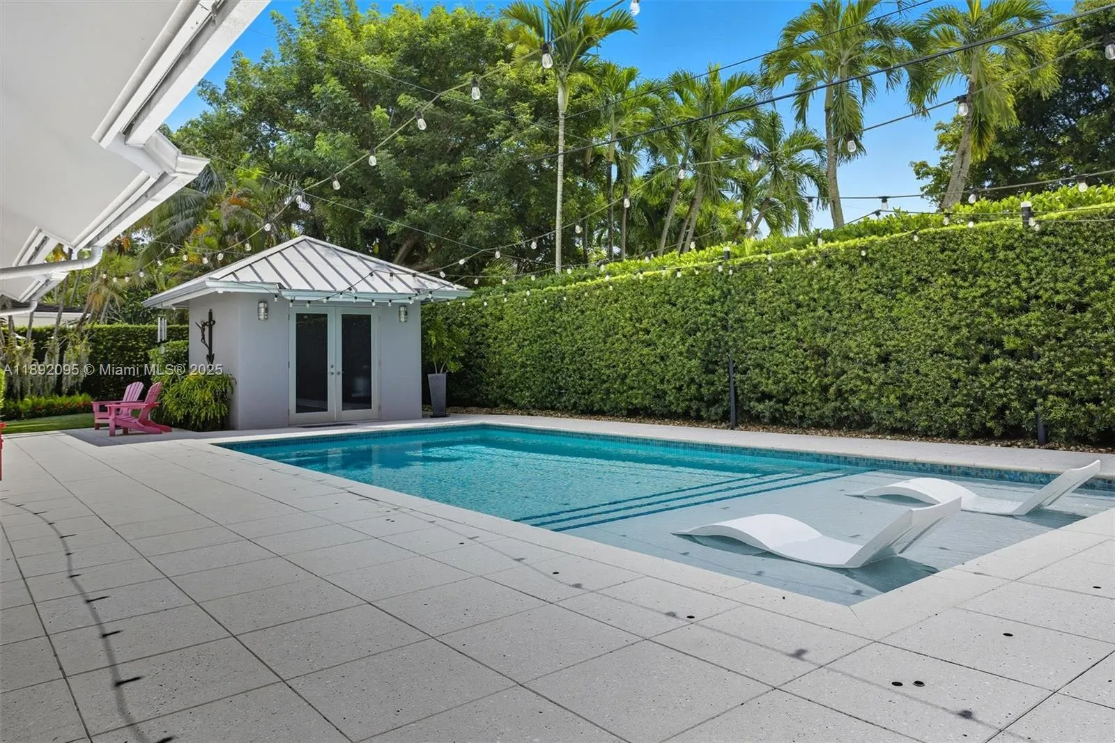 5800 SW 99th Ter