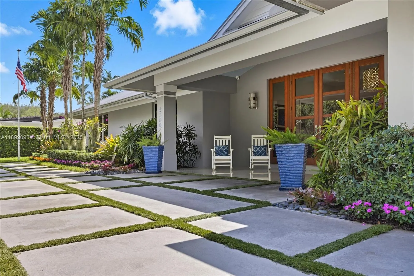 5800 SW 99th Ter