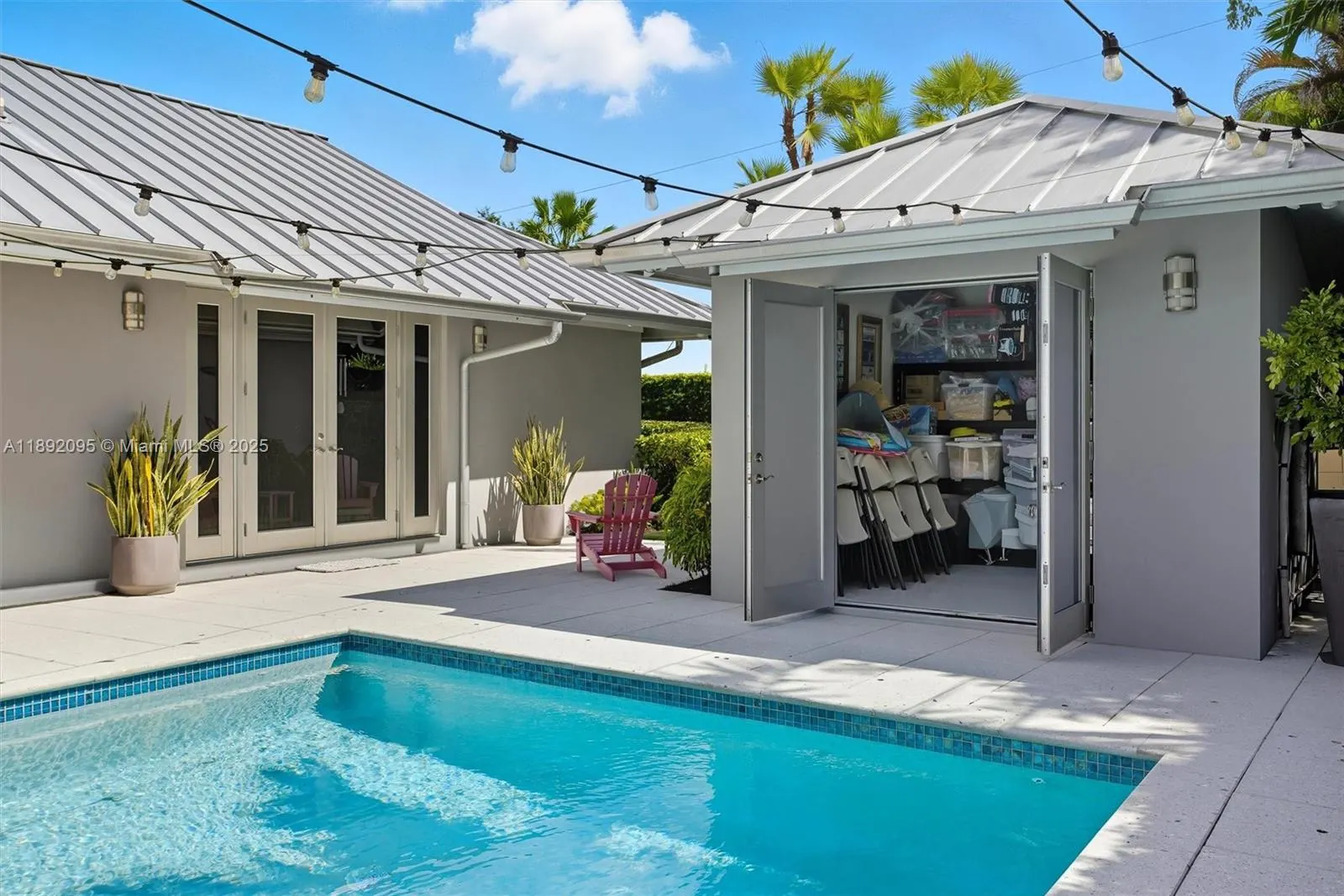 5800 SW 99th Ter