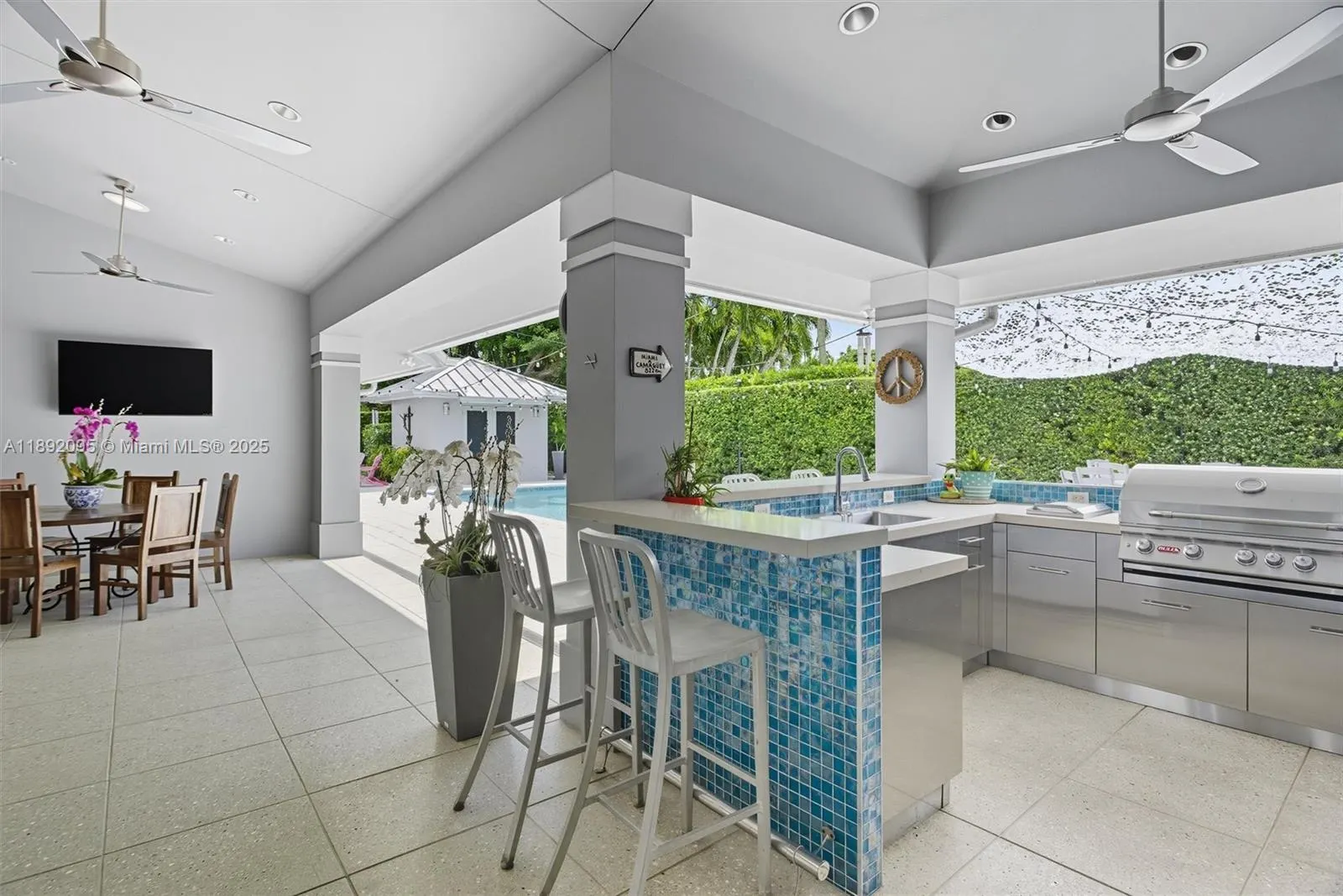 5800 SW 99th Ter