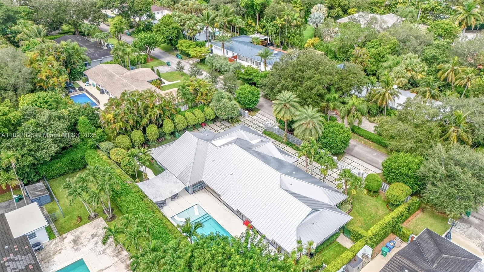 5800 SW 99th Ter
