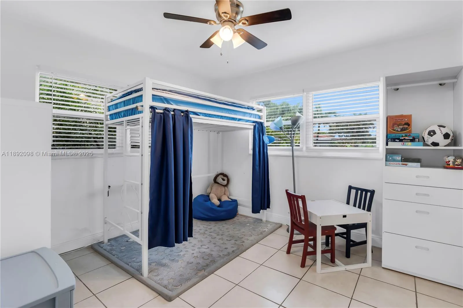 312 NW 35th St