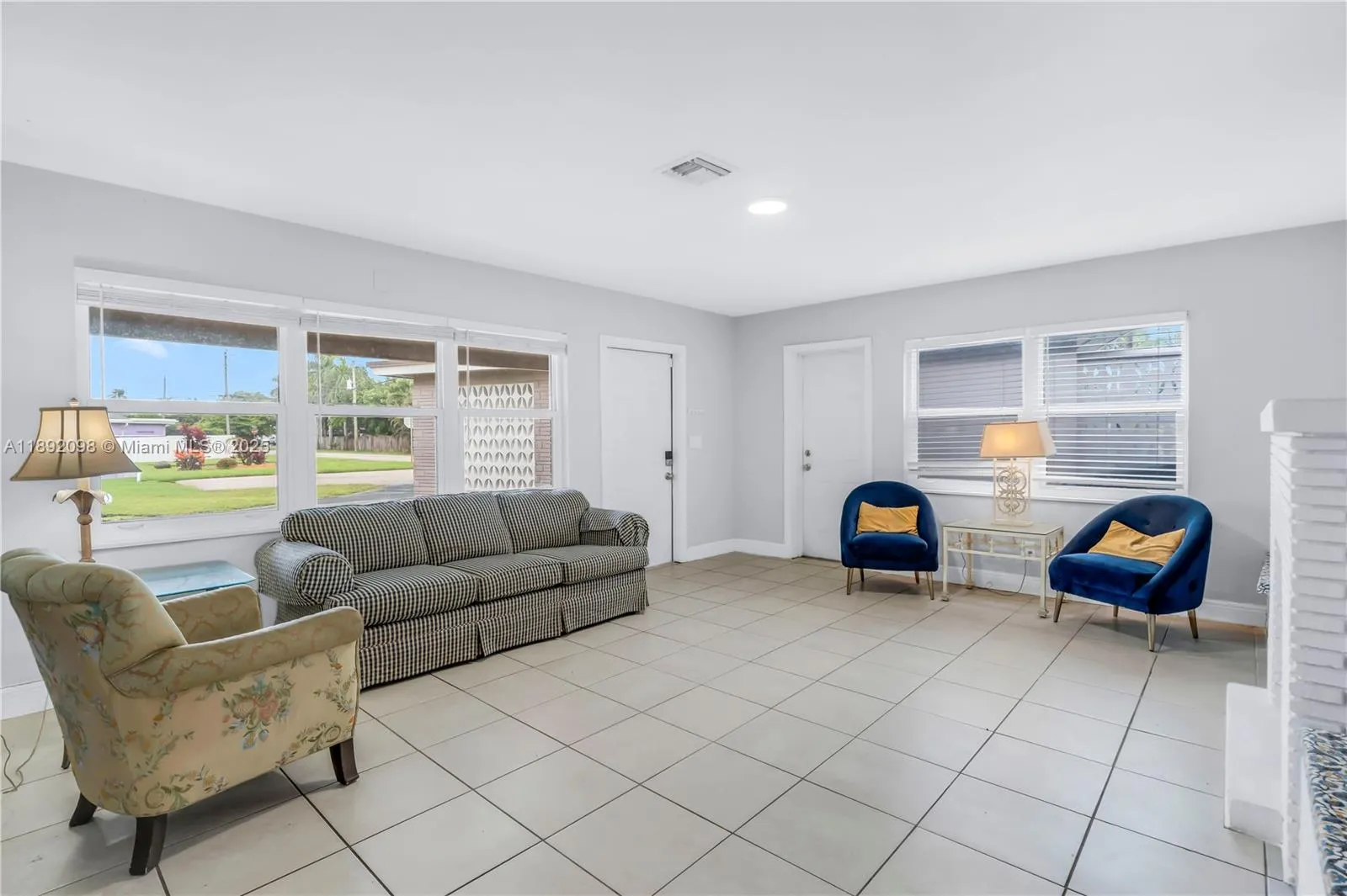 312 NW 35th St