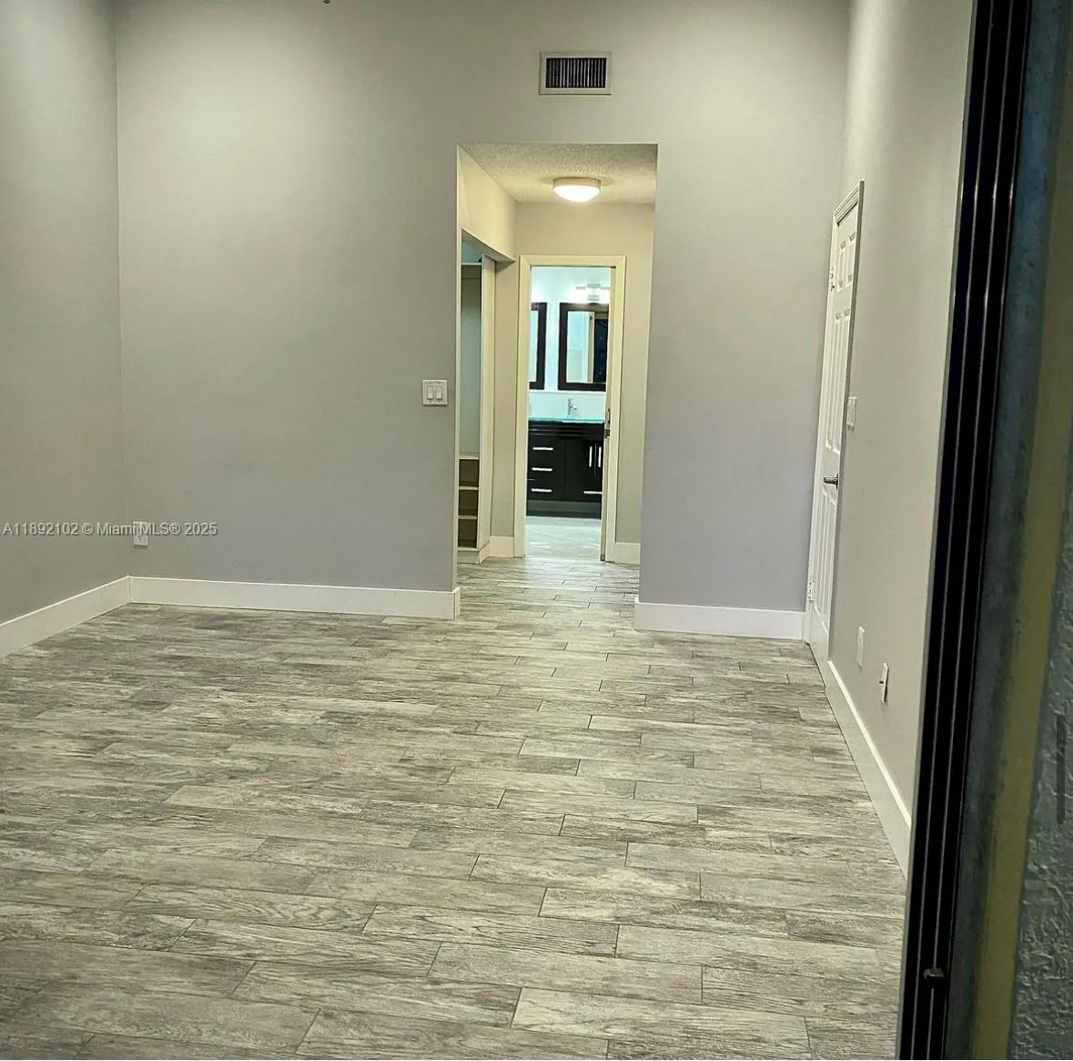 9957 Costa Del Sol Blvd, #I-108B