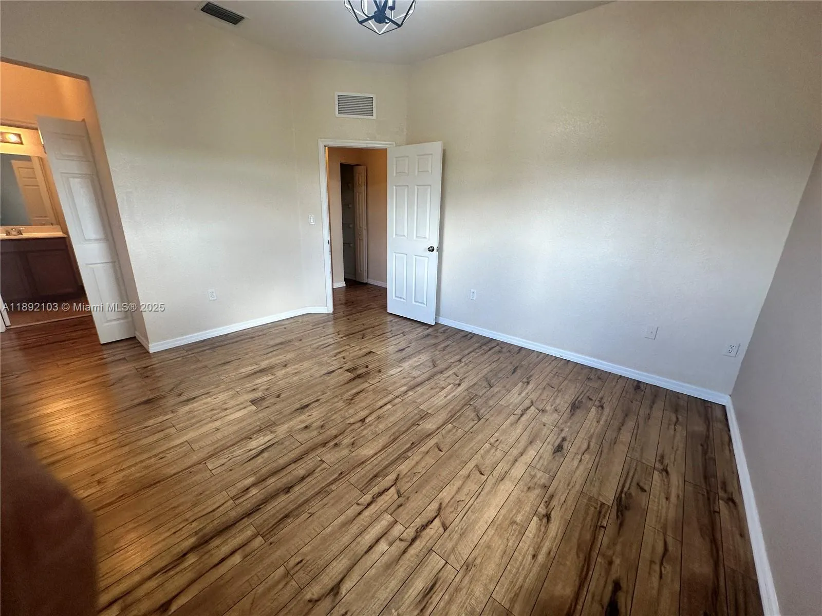 10800 NW 88th Ter, #218