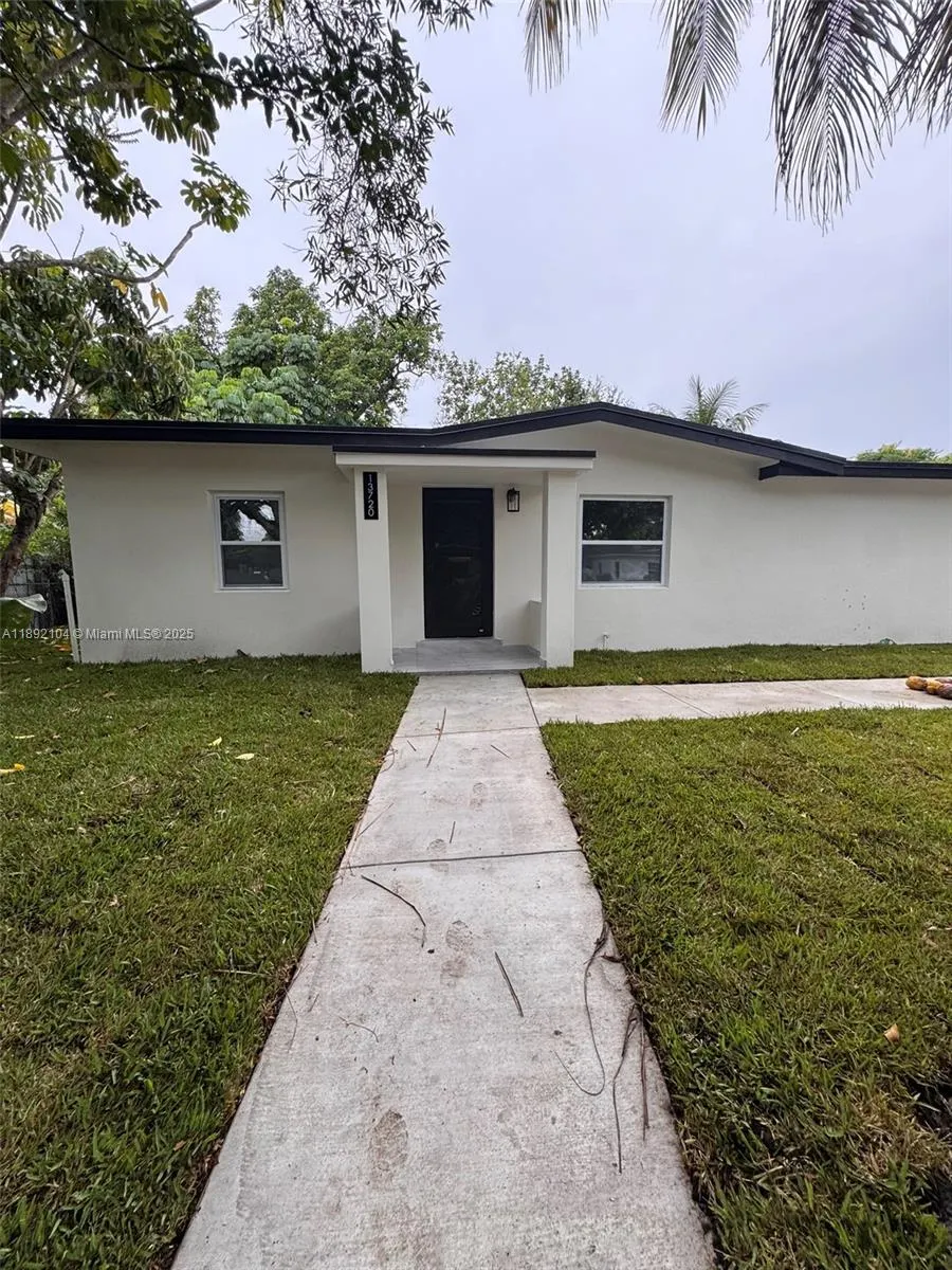 13720 NW 4th Ct