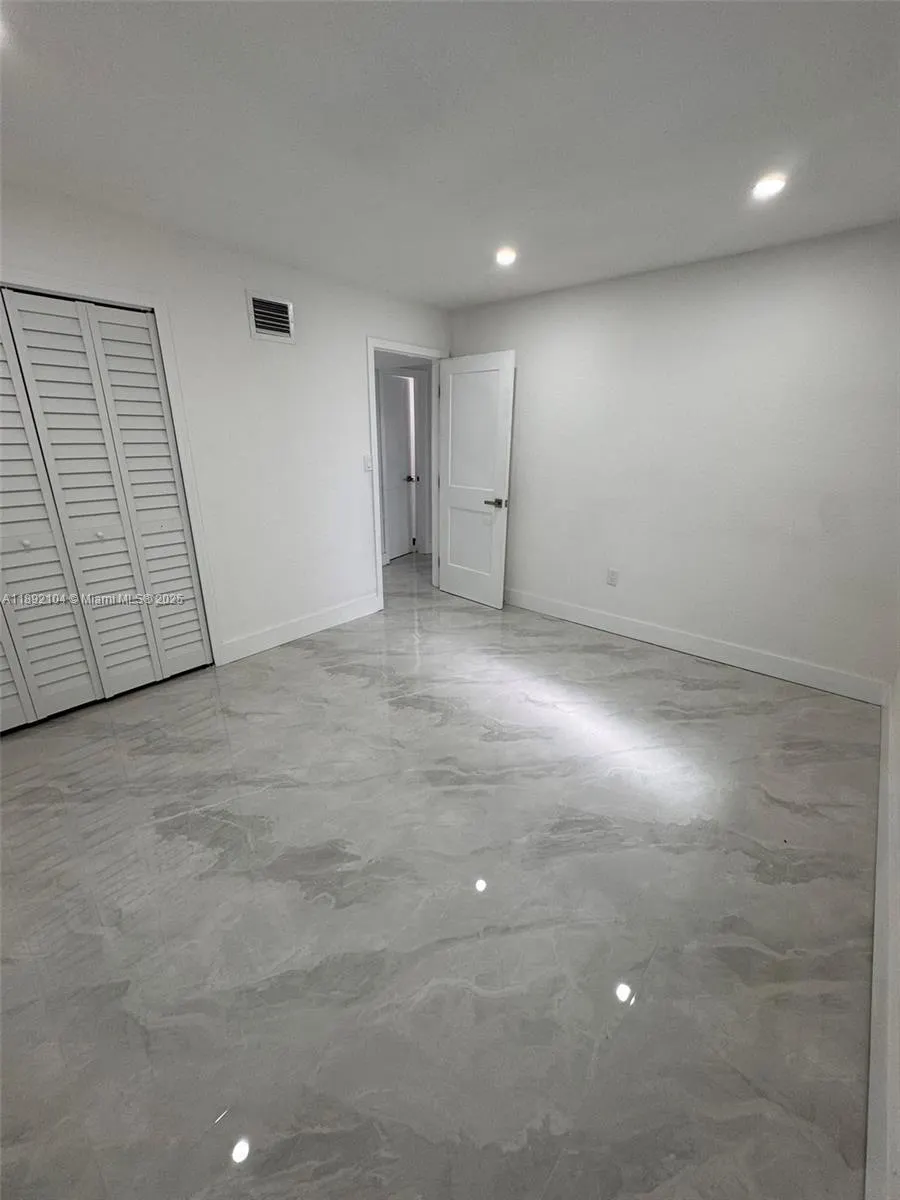 13720 NW 4th Ct