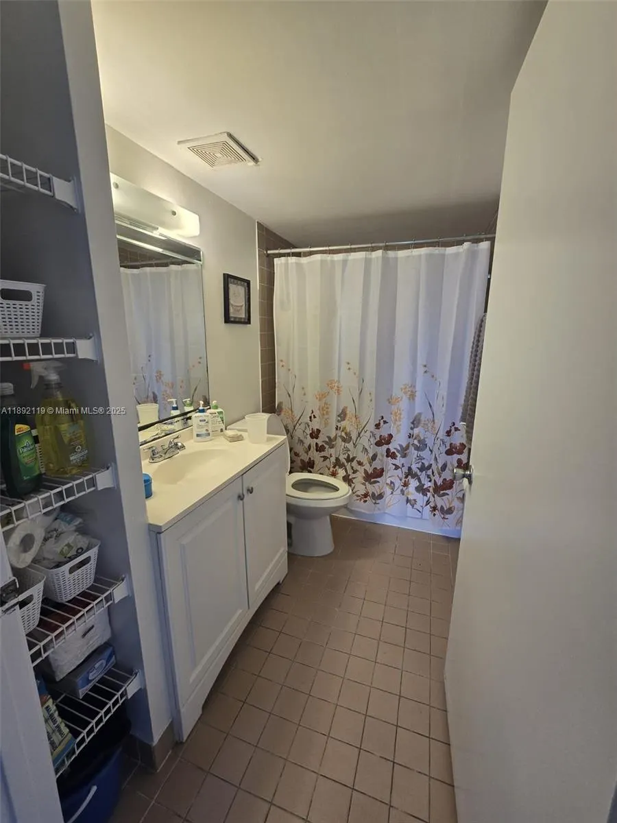9688 Fontainebleau Blvd, #409