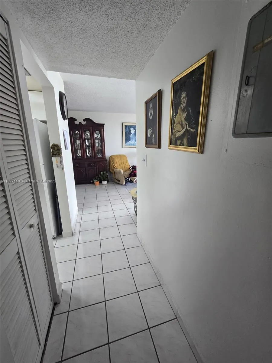 9688 Fontainebleau Blvd, #409