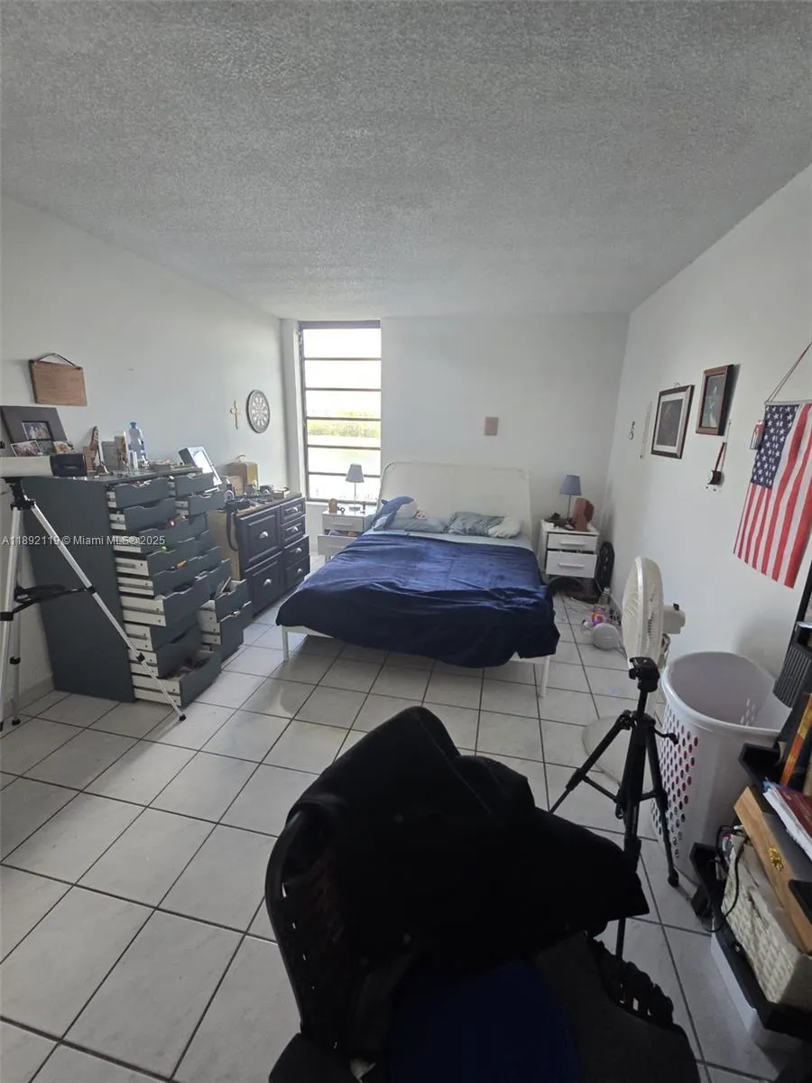 9688 Fontainebleau Blvd, #409