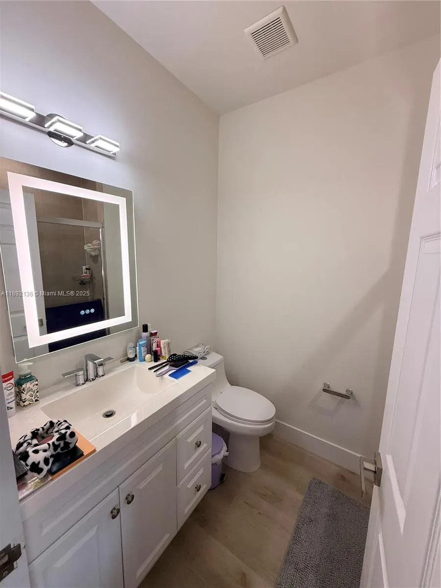 8640 NW 101st Pl, #8640