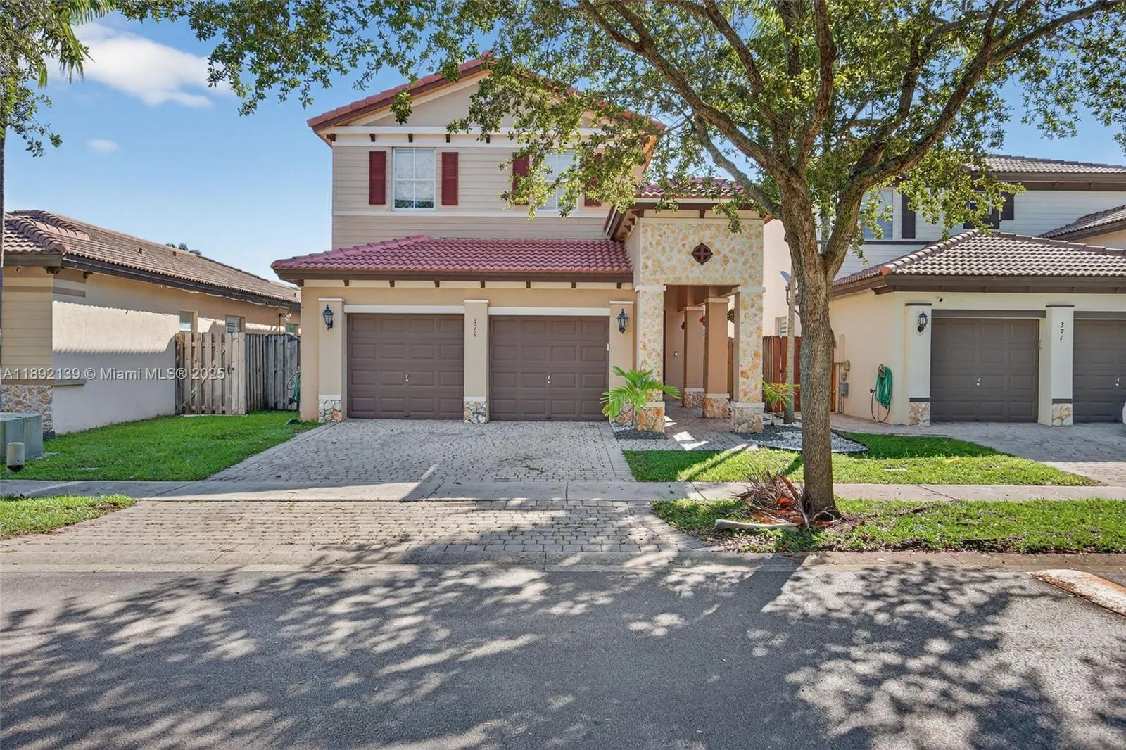 379 NE 25th Ter