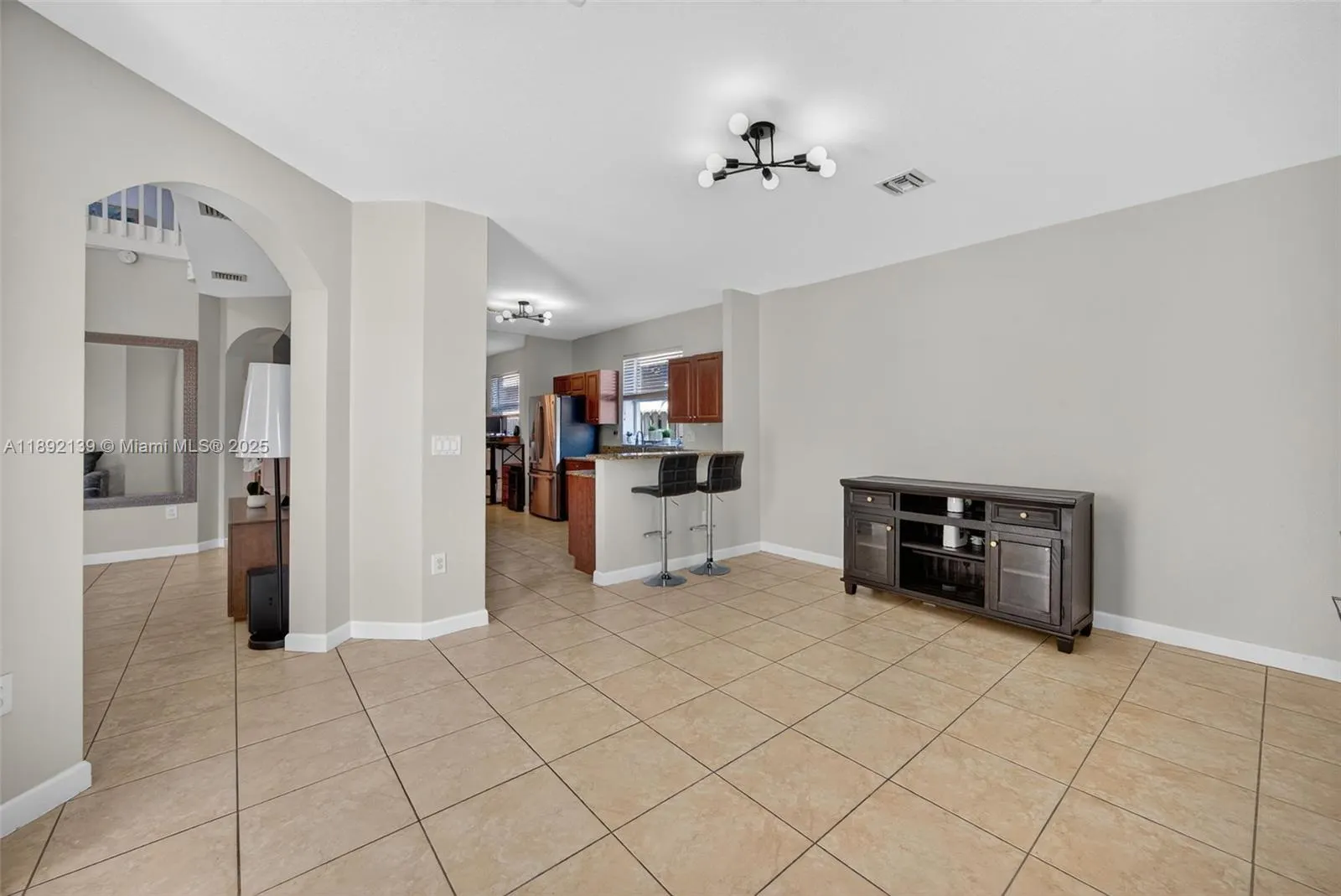 379 NE 25th Ter