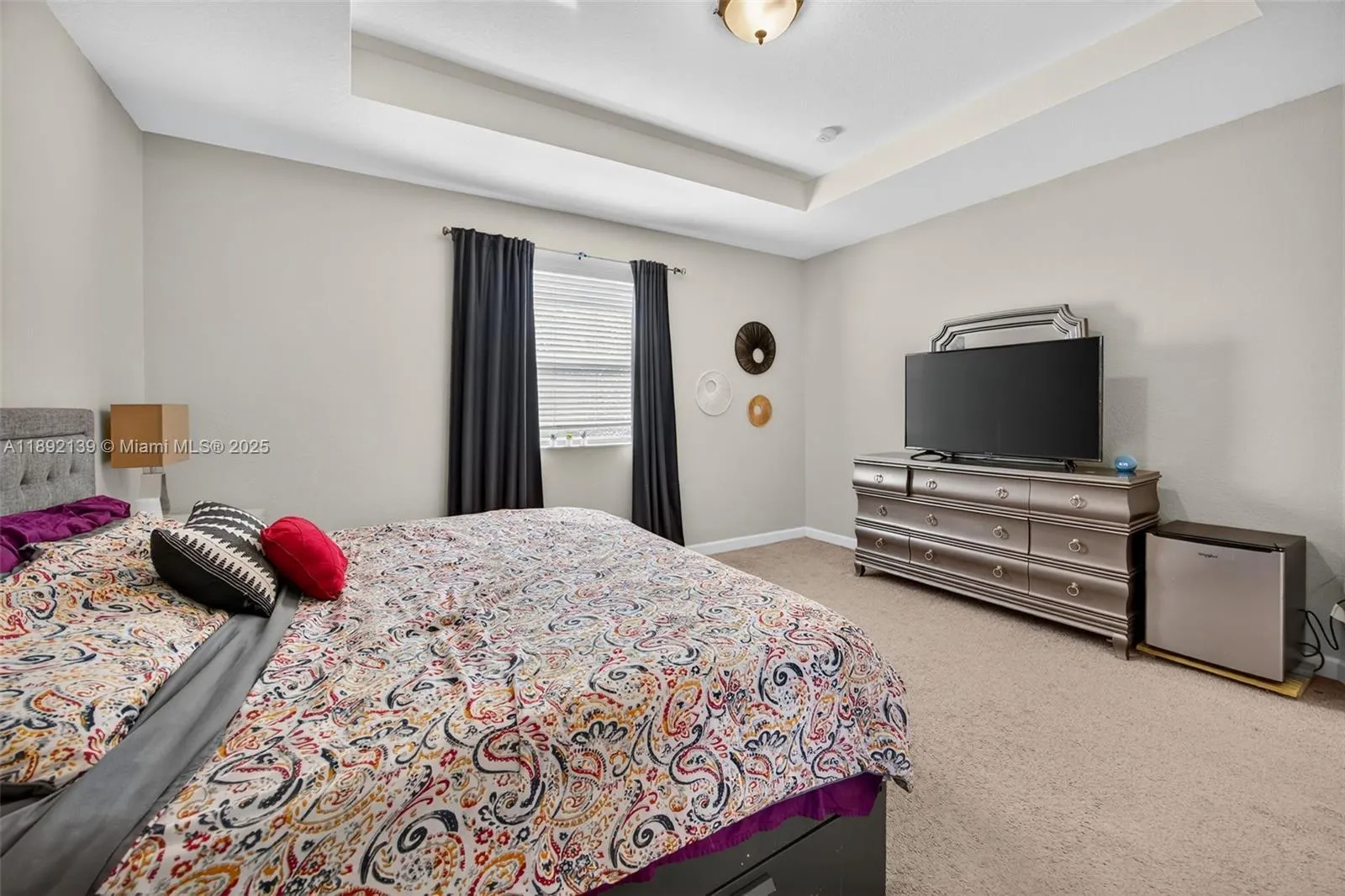 379 NE 25th Ter