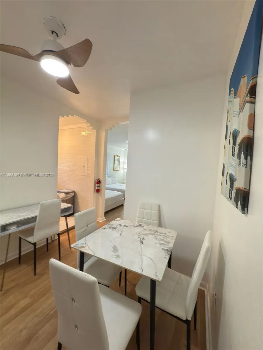 545 Michigan Ave, #3