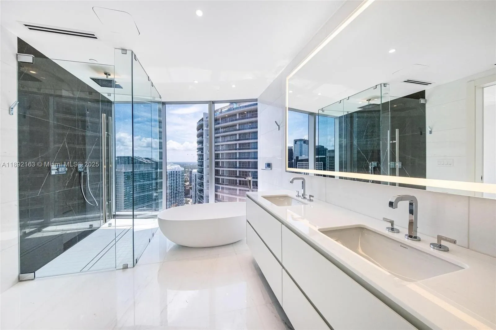 300 Biscayne Boulevard Way, #4507W