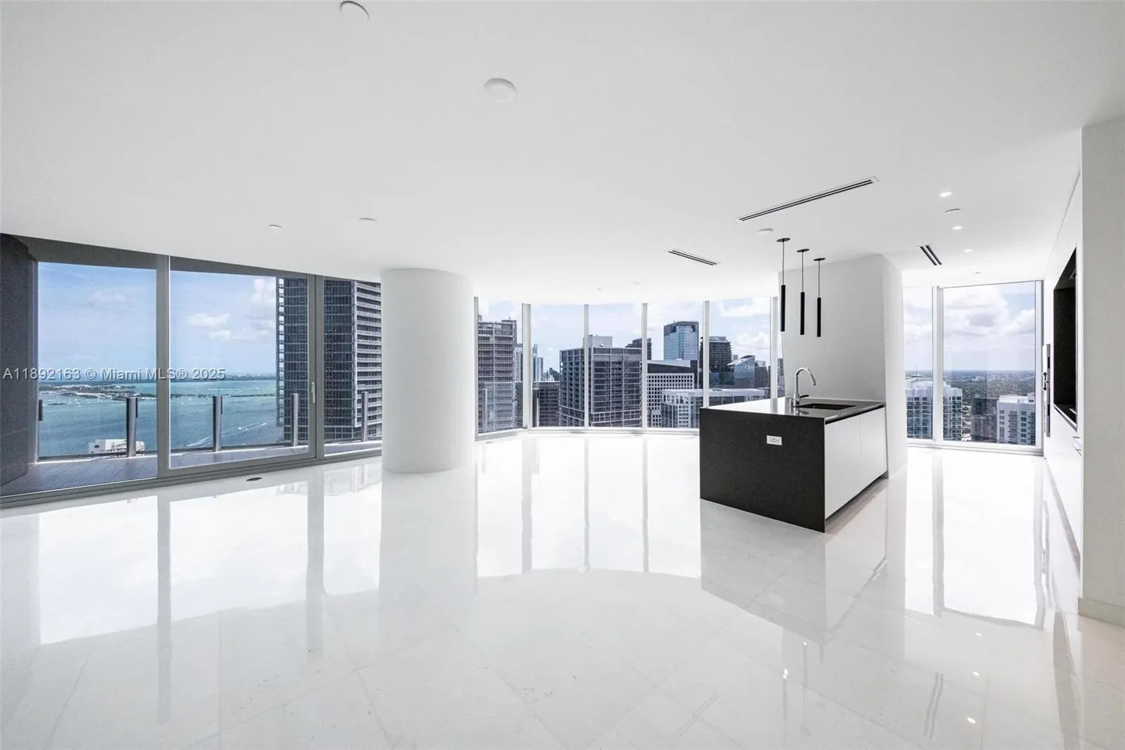 300 Biscayne Boulevard Way, #4507W