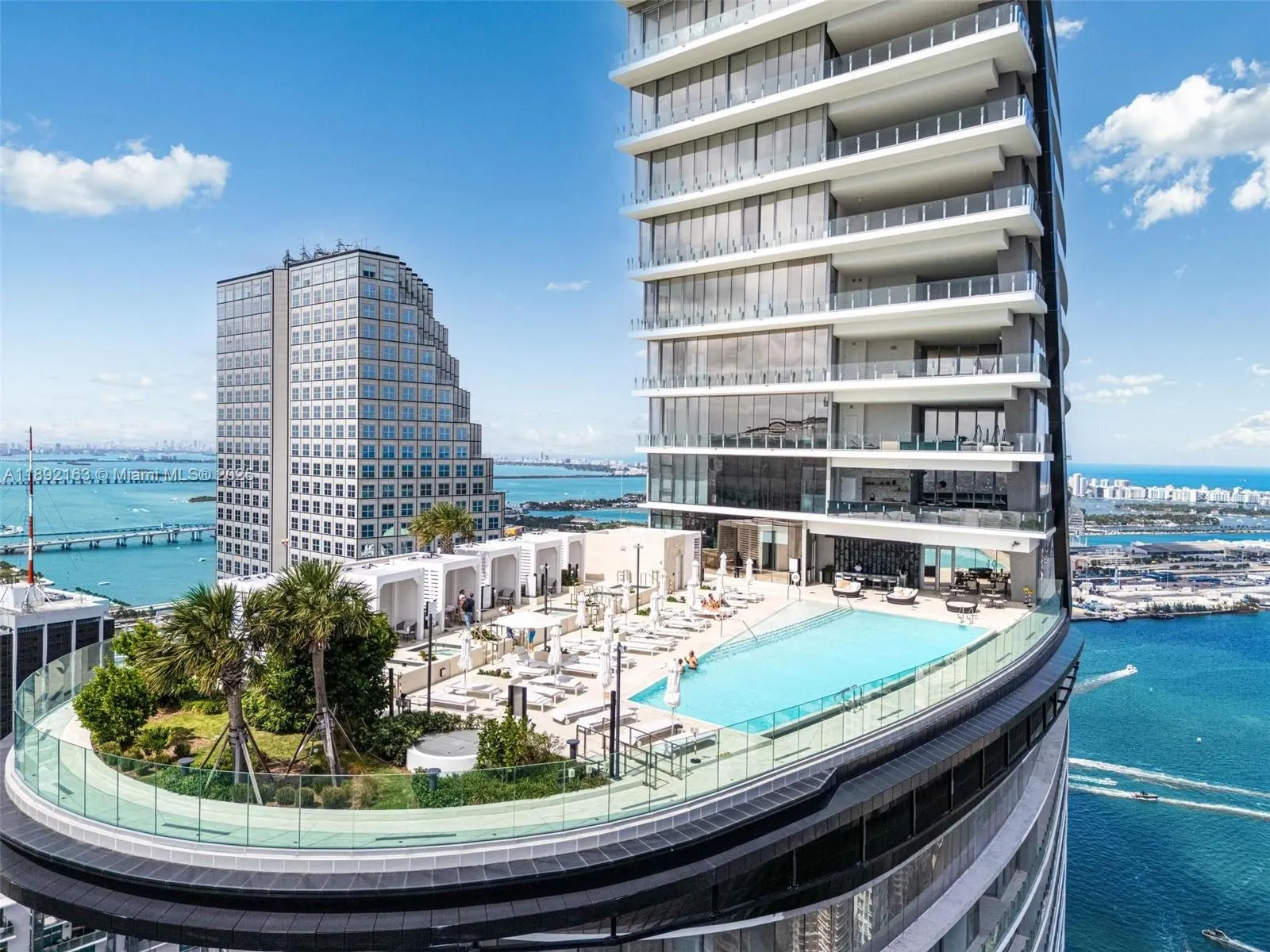 300 Biscayne Boulevard Way, #4507W
