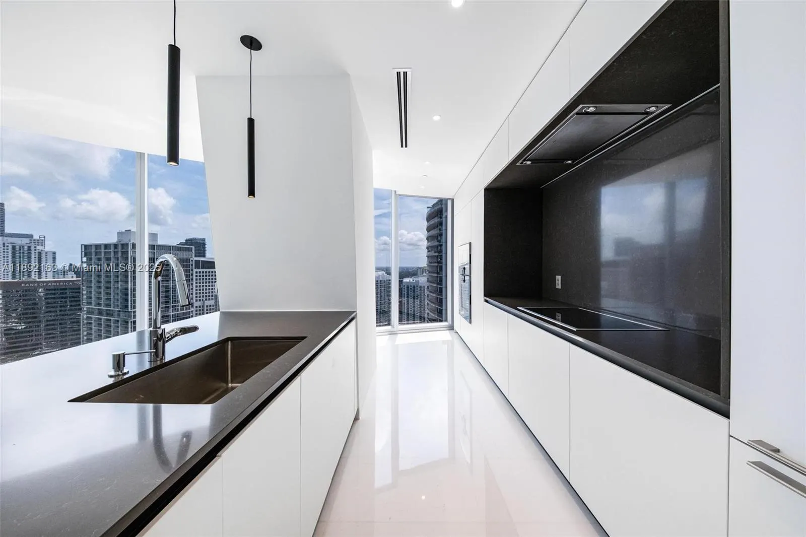 300 Biscayne Boulevard Way, #4507W