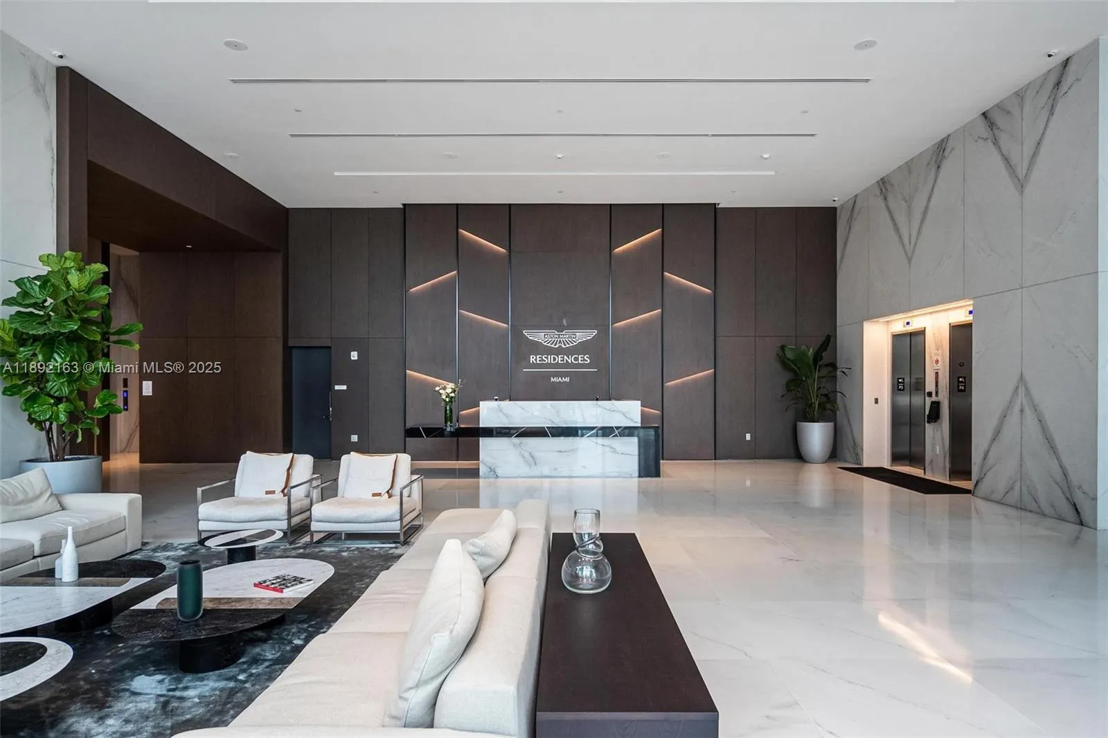 300 Biscayne Boulevard Way, #4507W