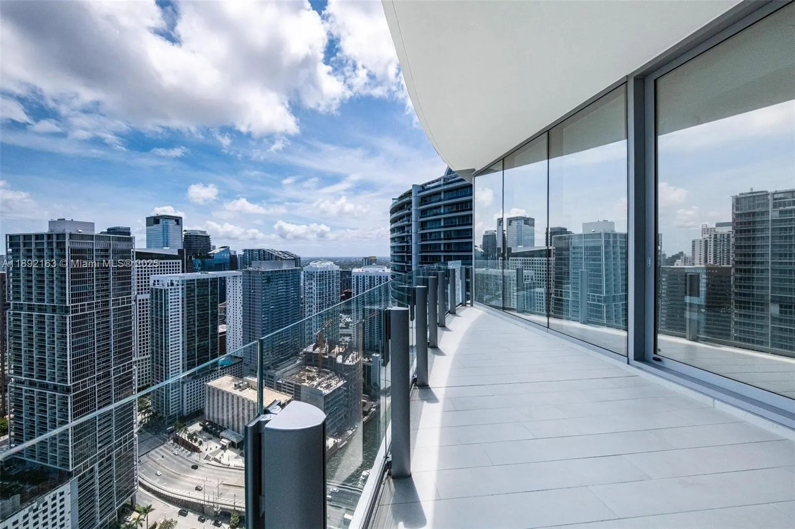 300 Biscayne Boulevard Way, #4507W
