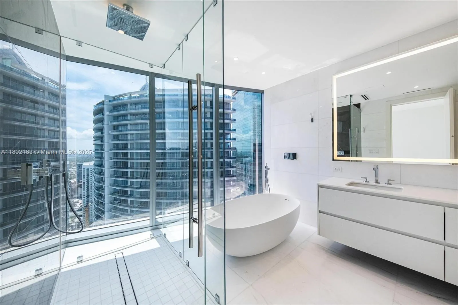 300 Biscayne Boulevard Way, #4507W