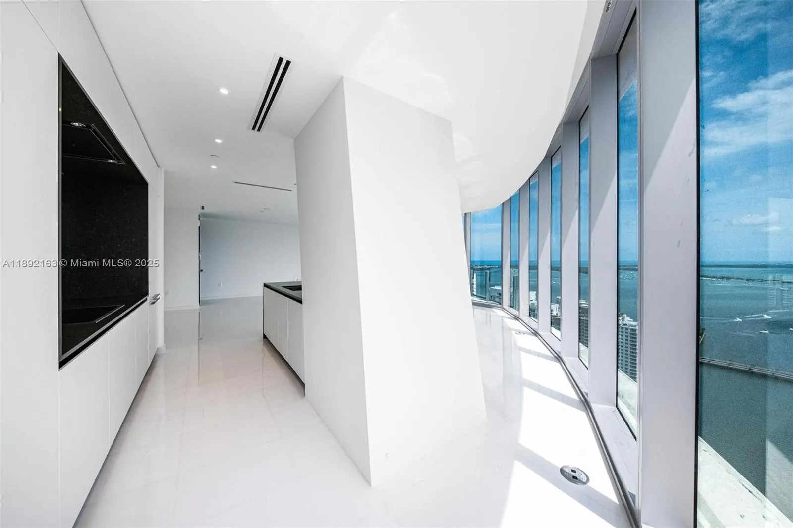 300 Biscayne Boulevard Way, #4507W