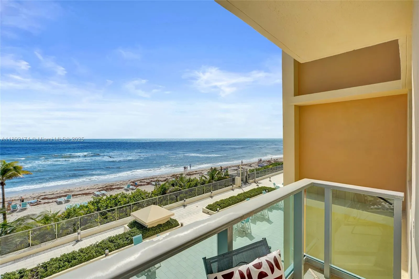 2501 S Ocean Dr, #310 (available Nov 6)