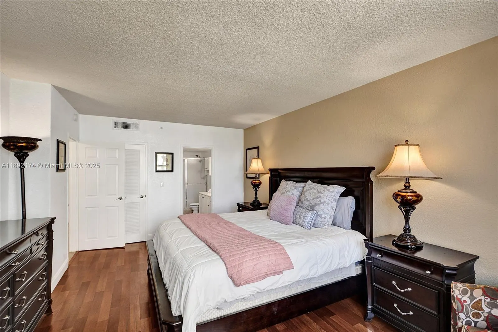 2501 S Ocean Dr, #310 (available Nov 6)