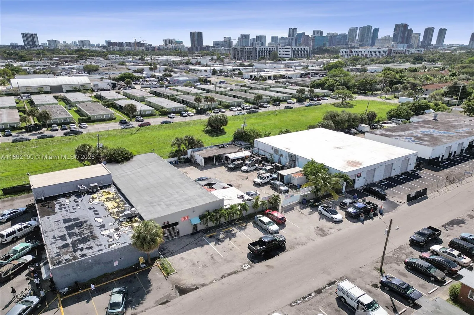 834 NW 10th Ter