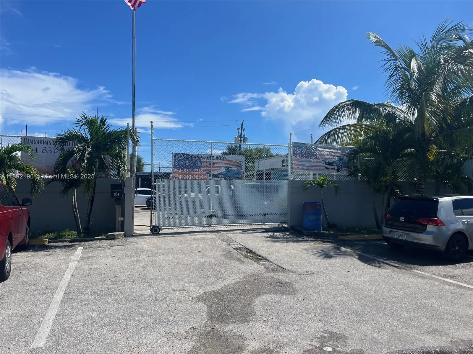 834 NW 10th Ter